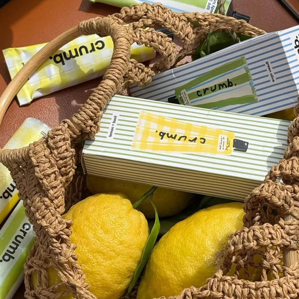 CRUMB. Body Lotion Lemon Basil SPF 30+ 100ml - Сонцезахисний крем для тіла "Lemon Basil" - фото №4 CRUMB. Body Lotion Lemon Basil SPF 30+ 100ml - Сонцезахисний крем для тіла "Lemon Basil" - фото №4